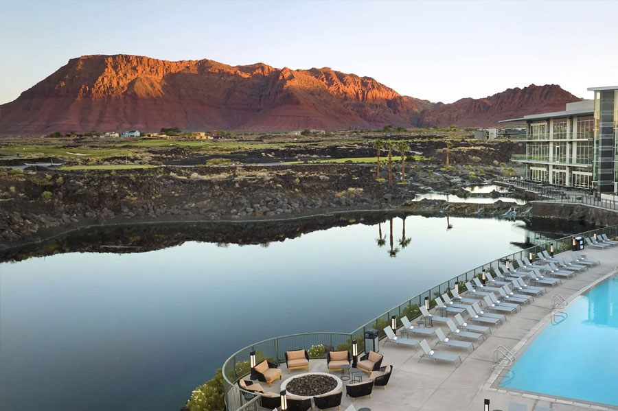 Black Desert pool